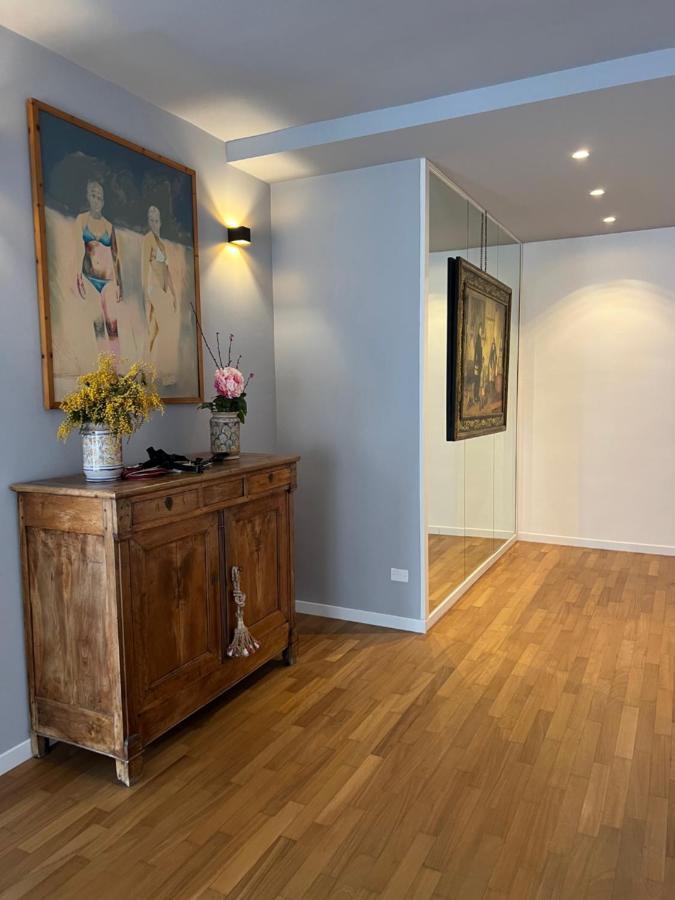 Luxuryflat 42 Apartment บารี ภายนอก รูปภาพ